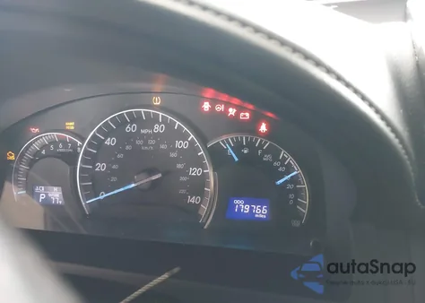 2014 Toyota Camry Se z USA, uszkodzony, nr VIN 4T1BF1FK3EU843272